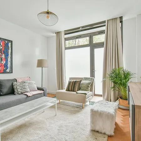 Duplex à Saint-ambroise Appartamento *